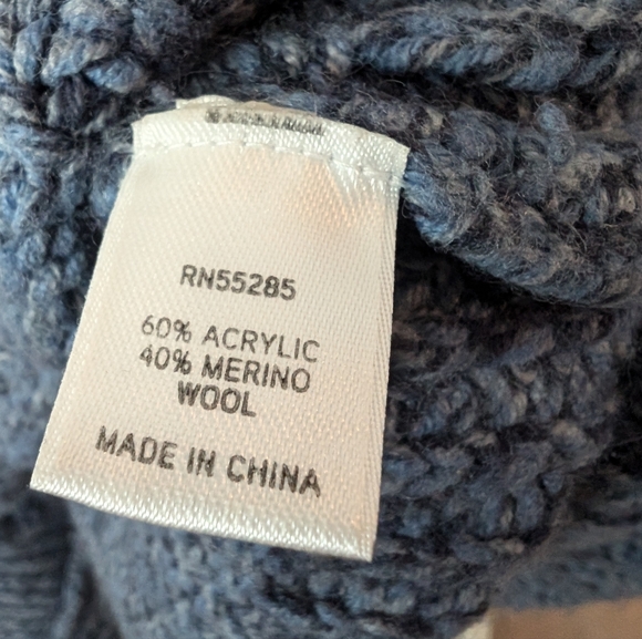 3 For $12 Clearance Express Women's Wool Blend Hooded Sweater - Picture 4 of 5